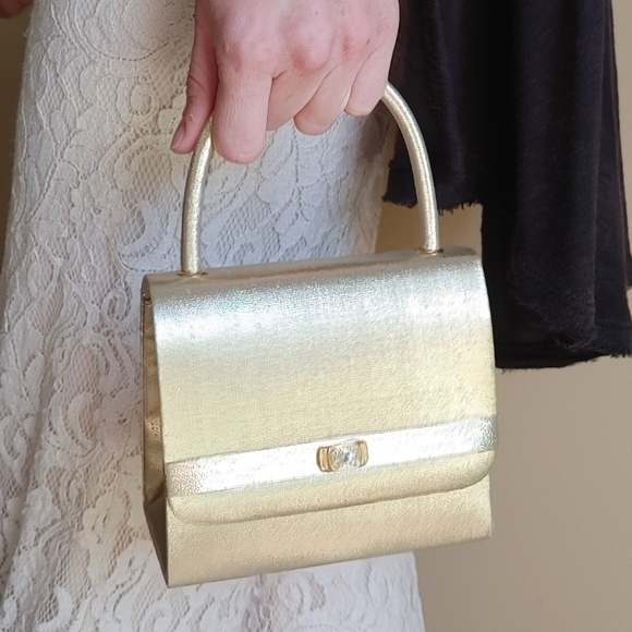 La Regale Mini Gold Handbag - Picture 14 of 14